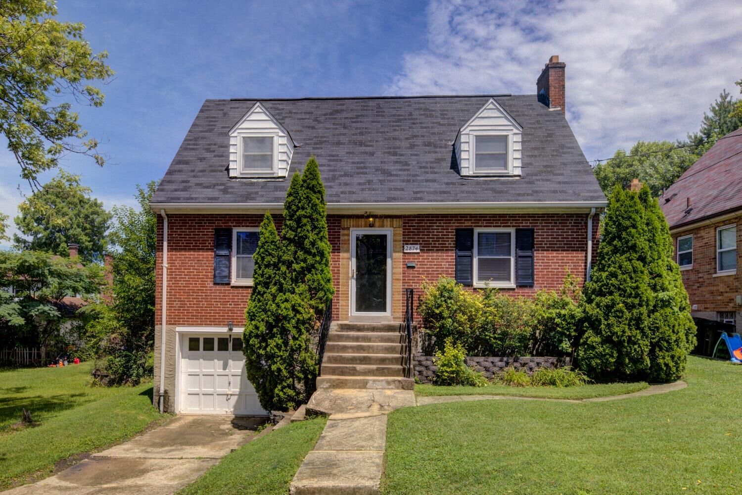Property Photo:  2874 St Catherine Pl  OH 45211 