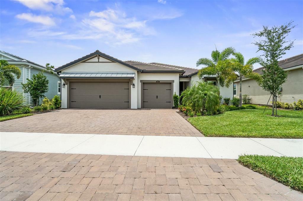 8605 Sundance Loop  Sarasota FL 34238 photo