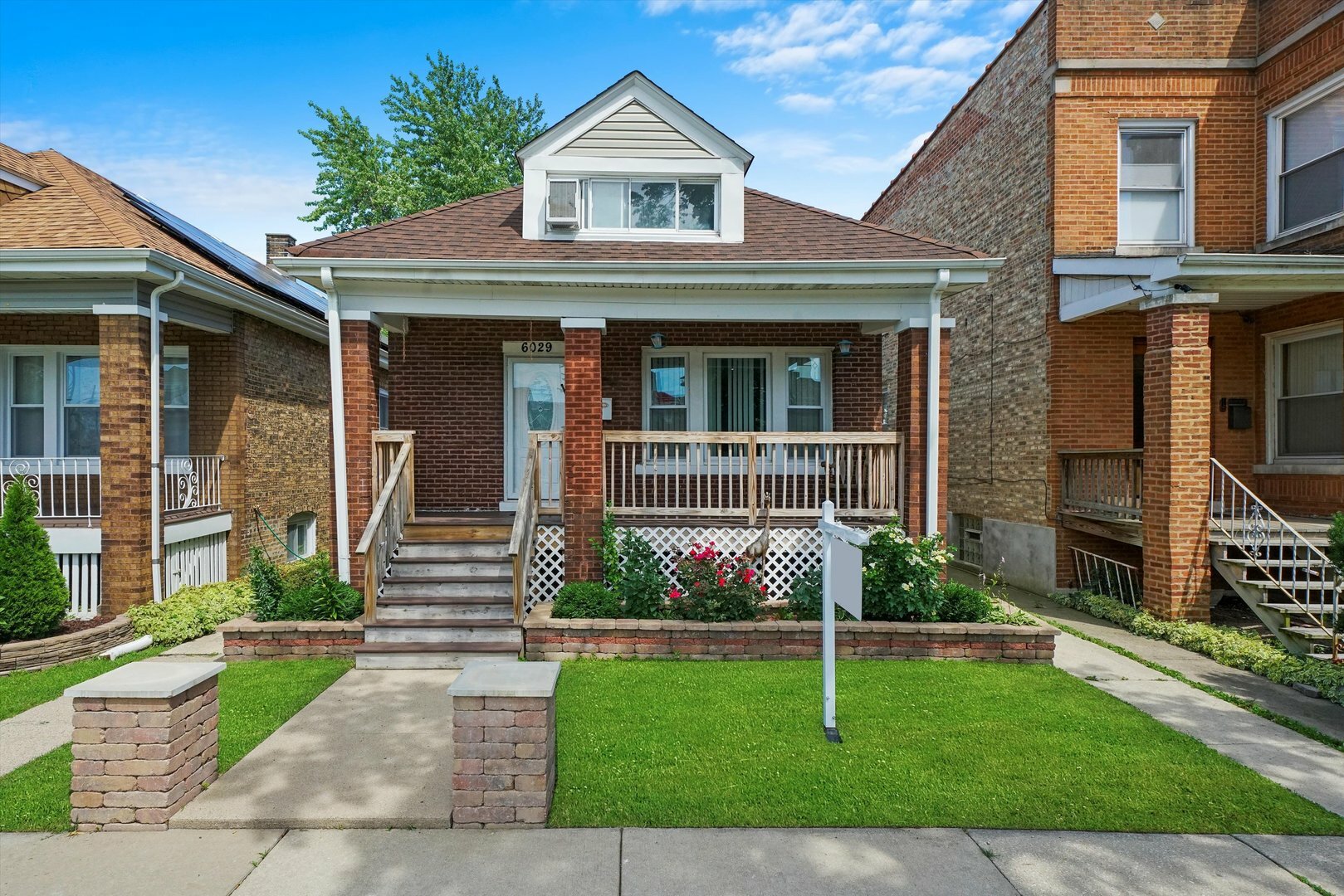 Property Photo:  6029 S Spaulding Avenue  IL 60629 