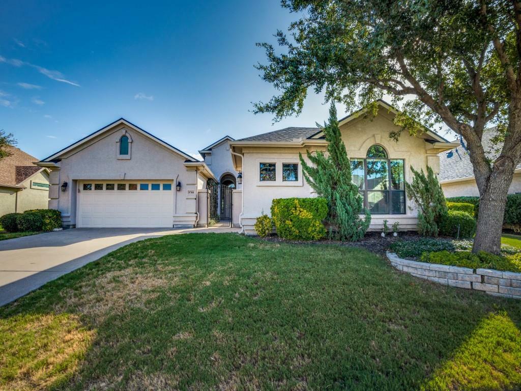 Property Photo: 9708 Amber Court TX 76207