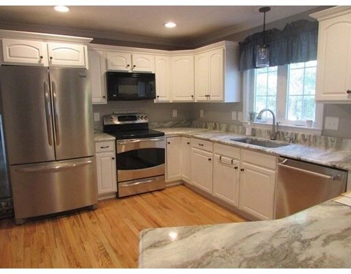 Property Photo:  3 Edgewood Drive  MA 02762 