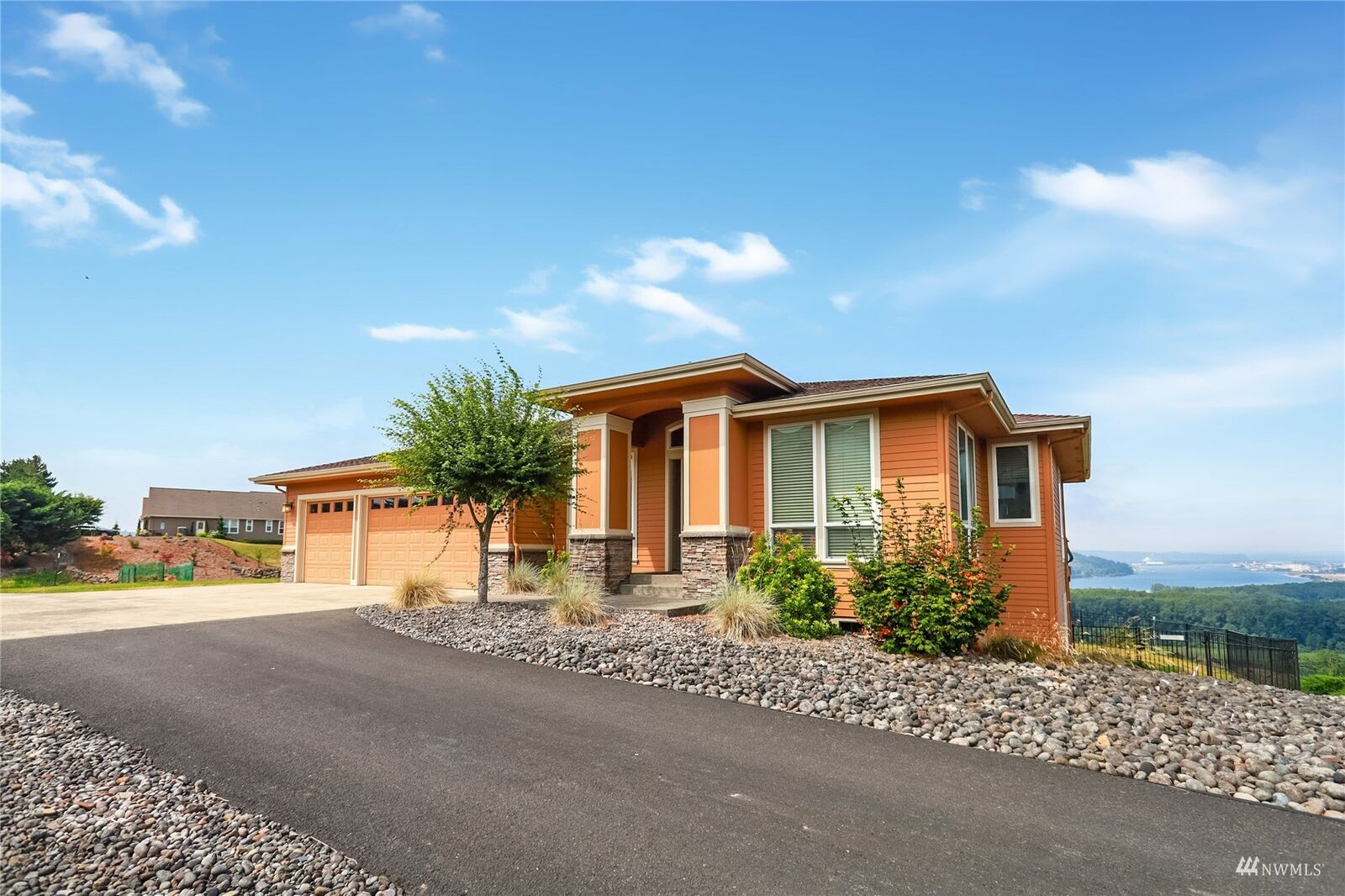 Property Photo: 155 Lasalle Drive WA 98626