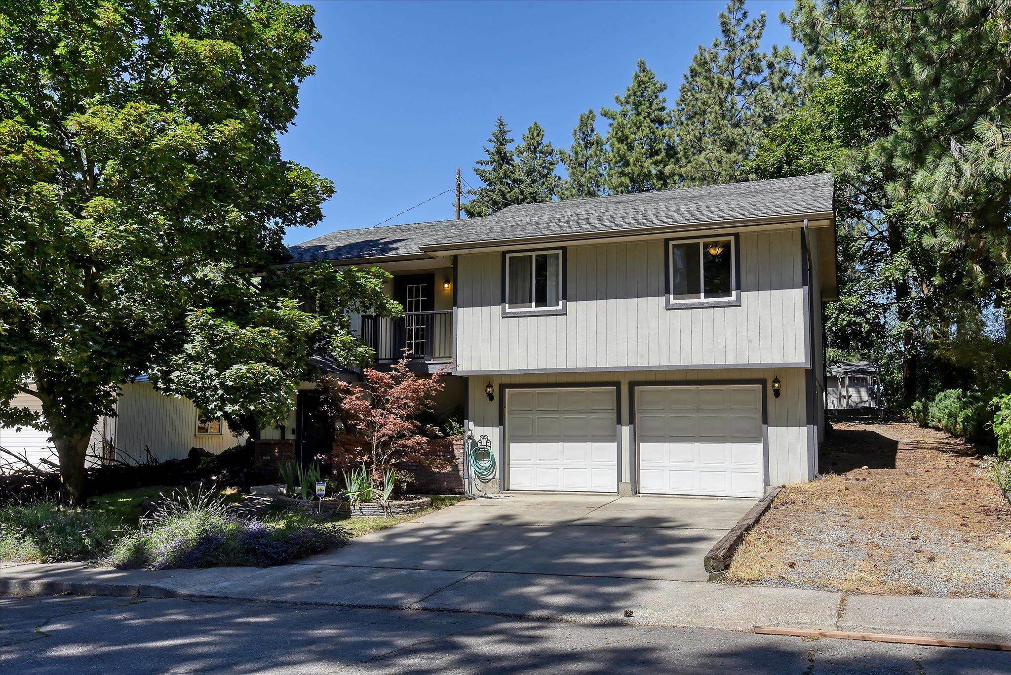 Property Photo:  2717 E 12th Ave  WA 99202 