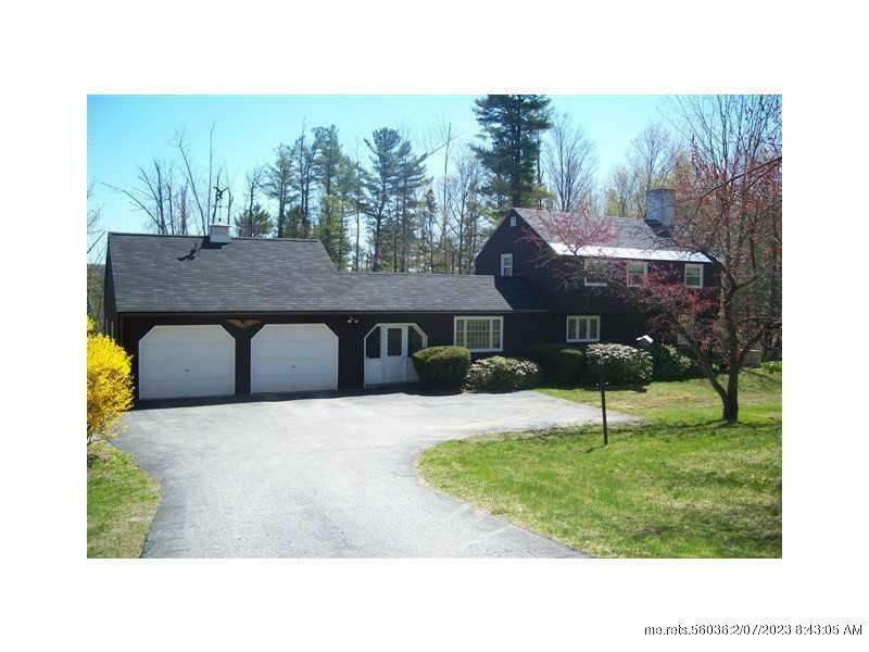 Property Photo: 385 North Auburn Road ME 04210