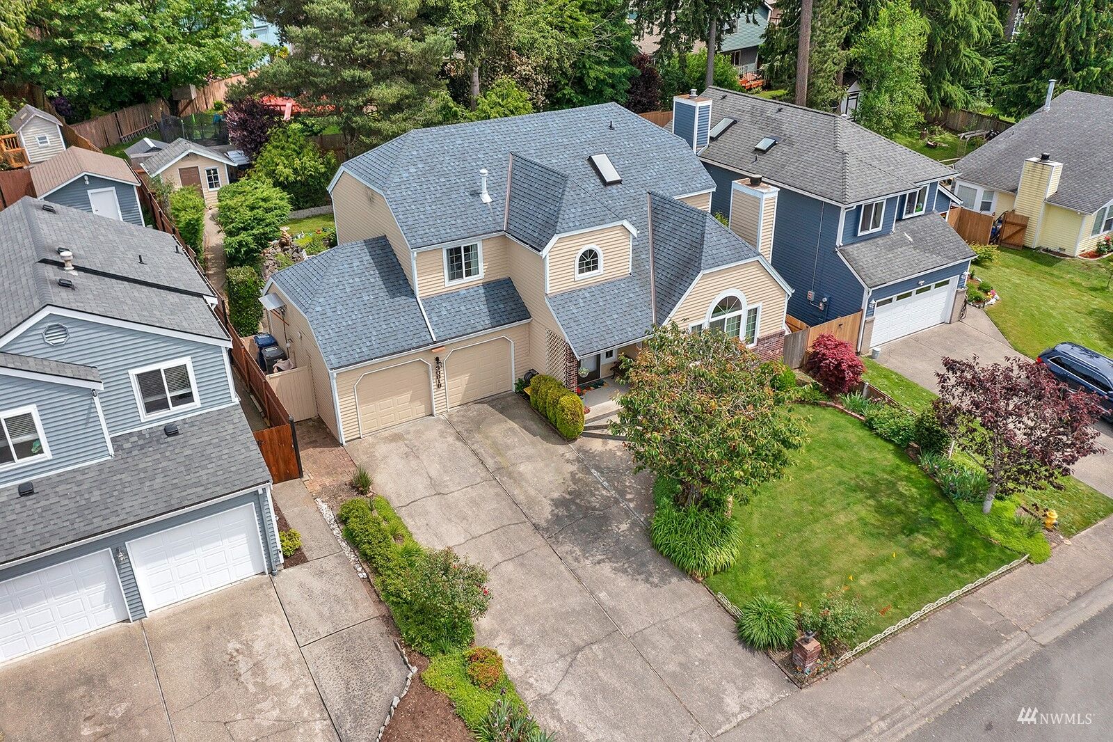 Property Photo:  30818 47th Avenue S  WA 98001 