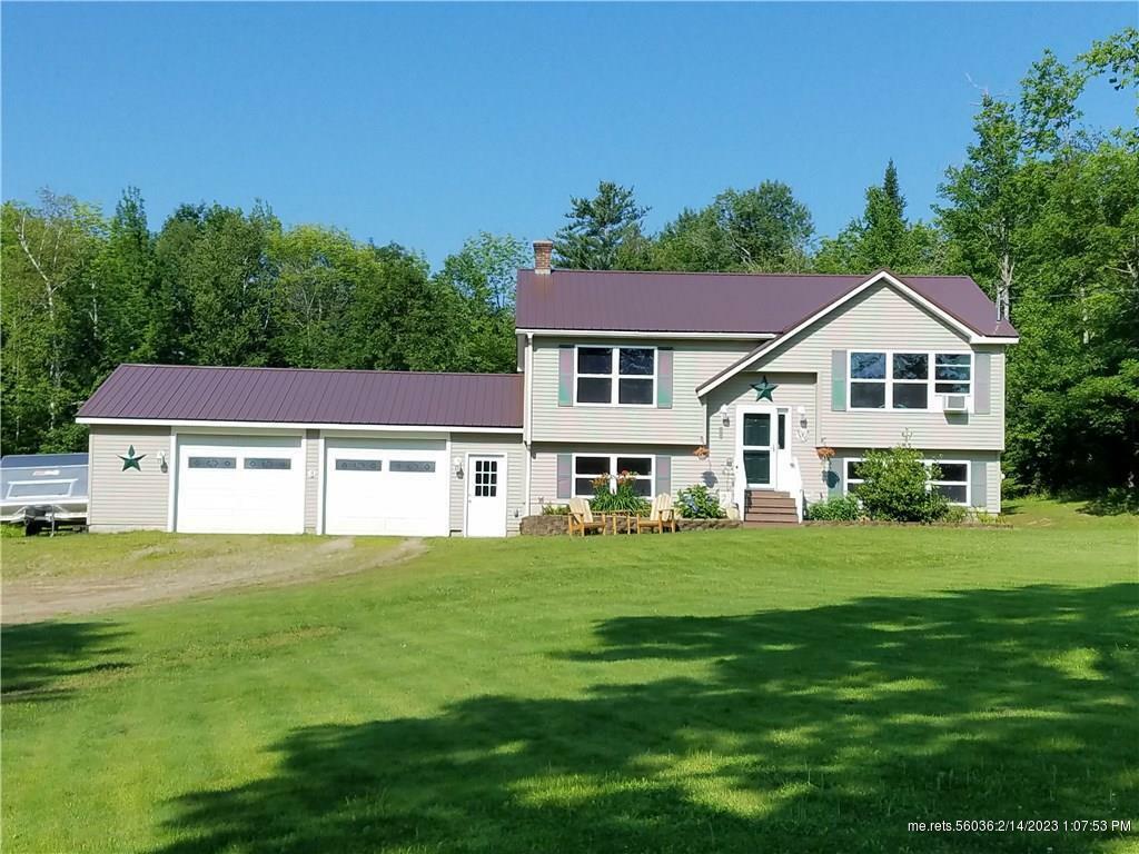 Property Photo:  28 Blueberry Hill Road  ME 04496 