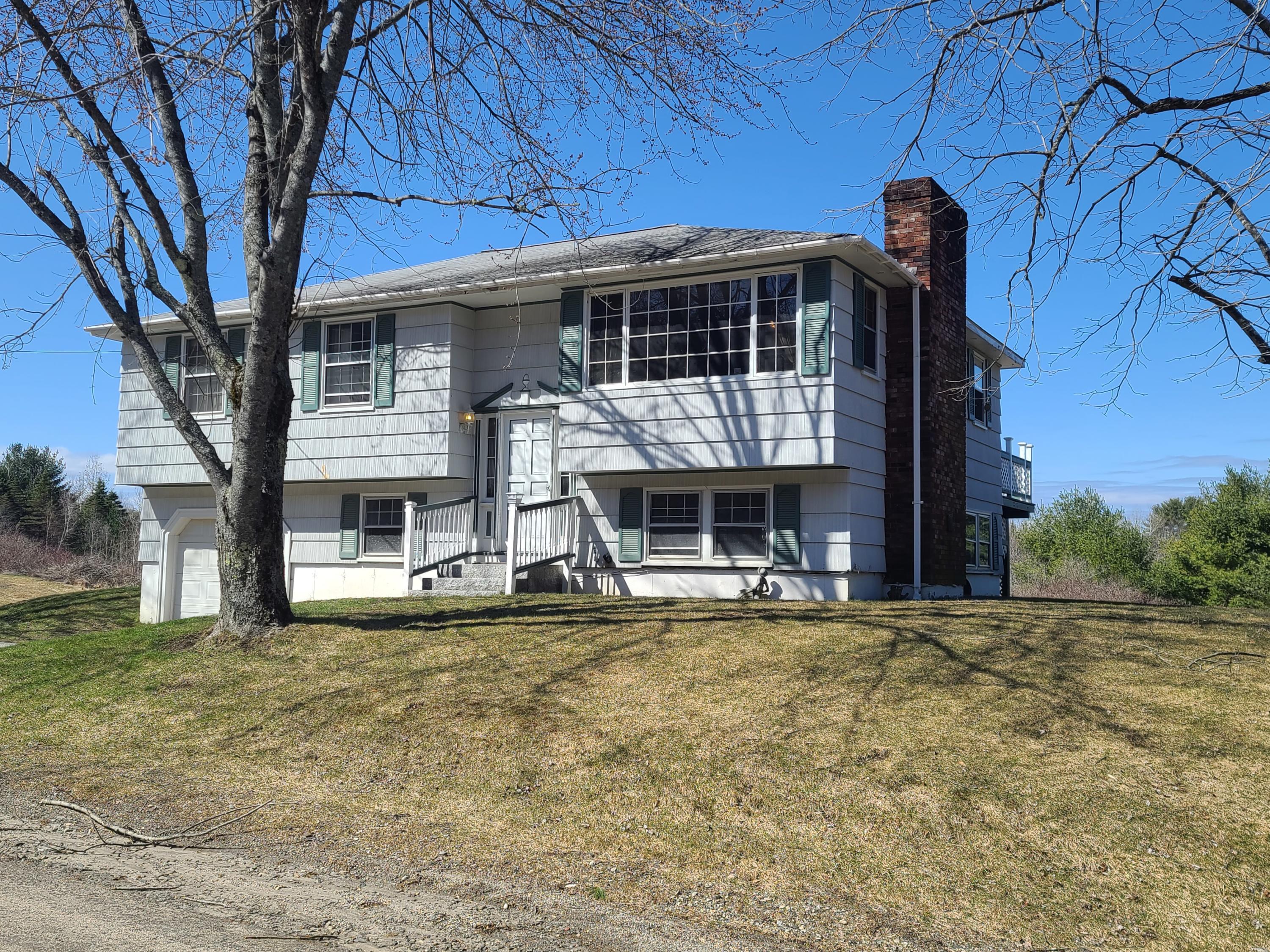 Property Photo: 8 Pendleton Ash Way ME 04062