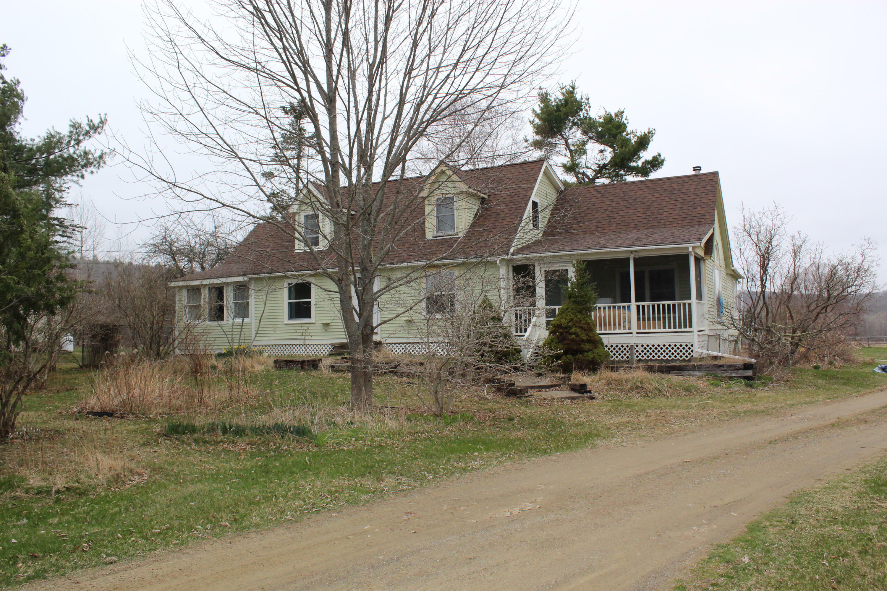 Property Photo: 77 W West Main Street ME 04951
