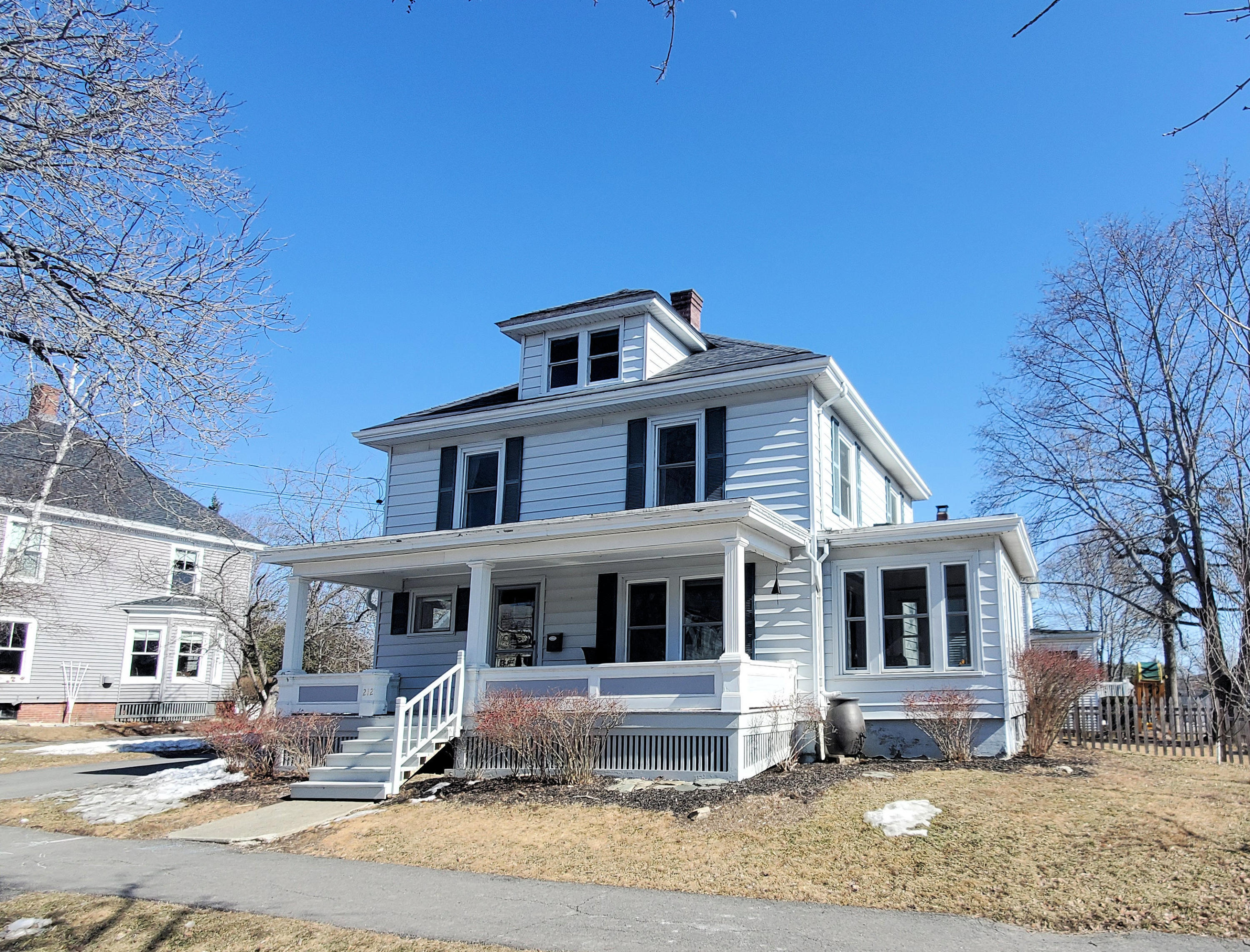 Property Photo: 212 W Broadway ME 04401