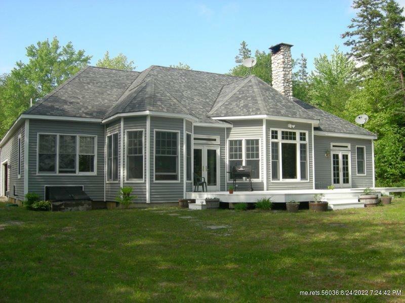 Property Photo:  452 Mud Creek Road  ME 04605 