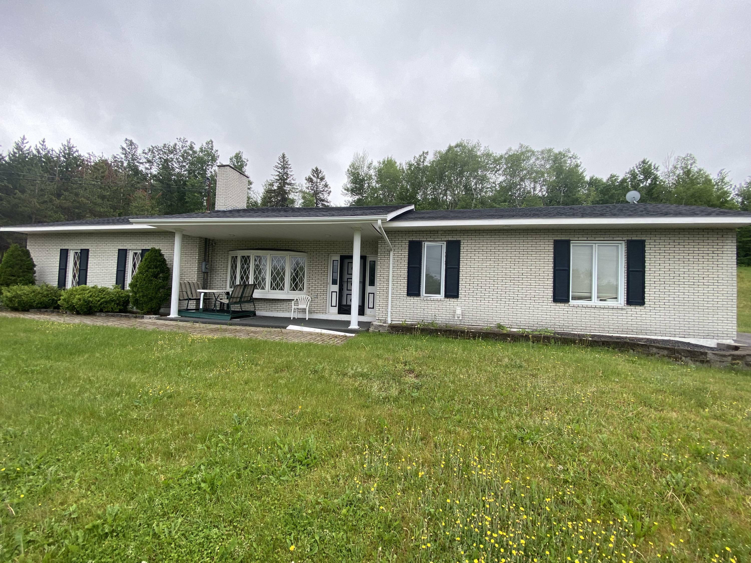 Property Photo:  569 Riverview Street  ME 04756 