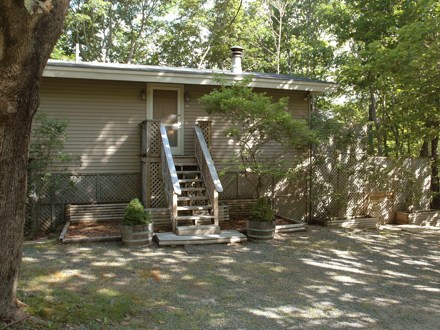 Property Photo:  27 Eagle Lake Road Road  ME 04609 