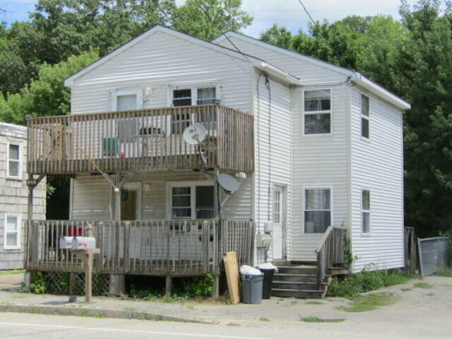 Property Photo: 522 Lincoln Street ME 04240