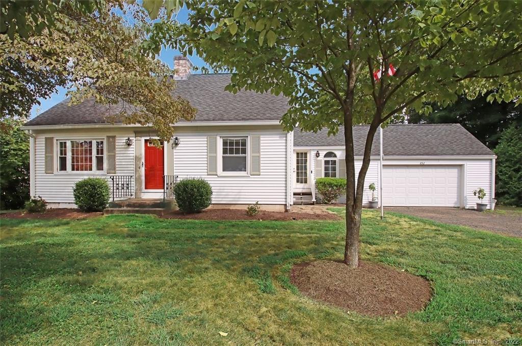 Property Photo:  852 Mapleton Avenue  CT 06078 