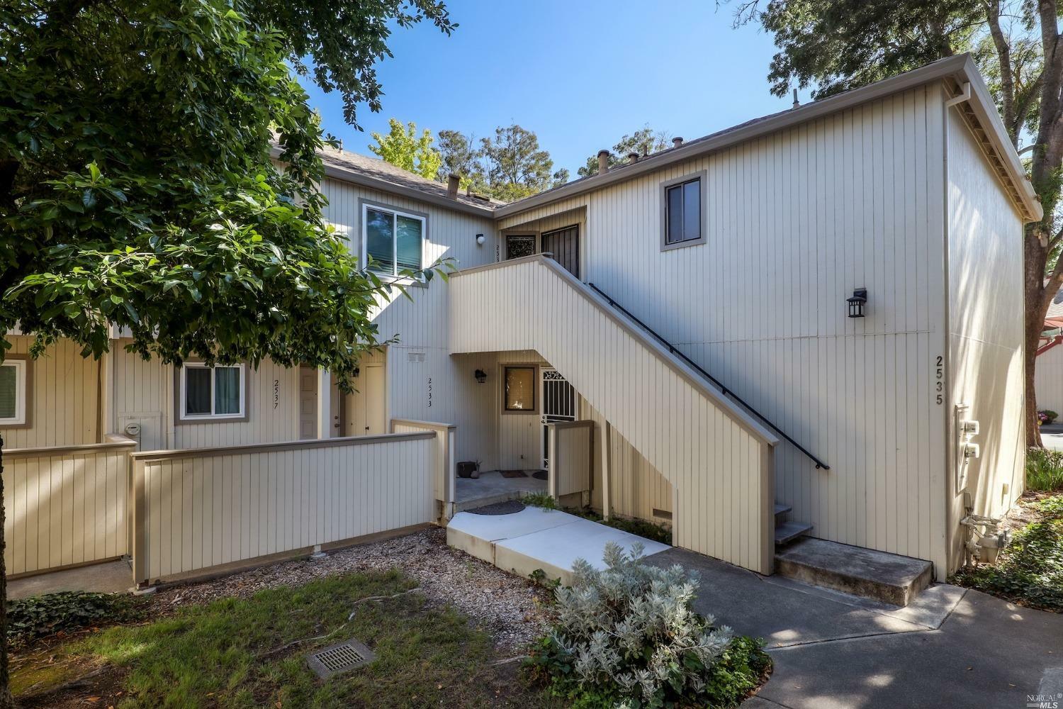 Property Photo:  2535 Westberry Drive  CA 95403 