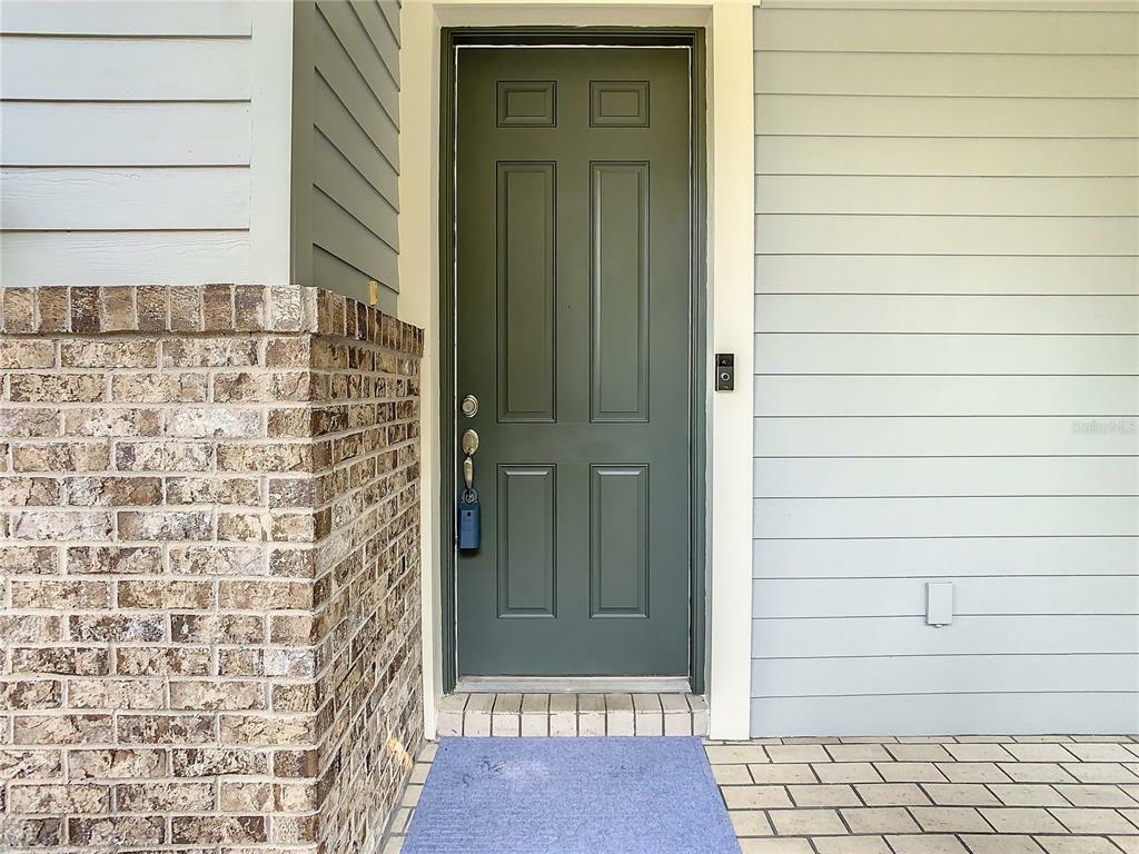 Property Photo: 544 Westchester Hills Lane FL 33594