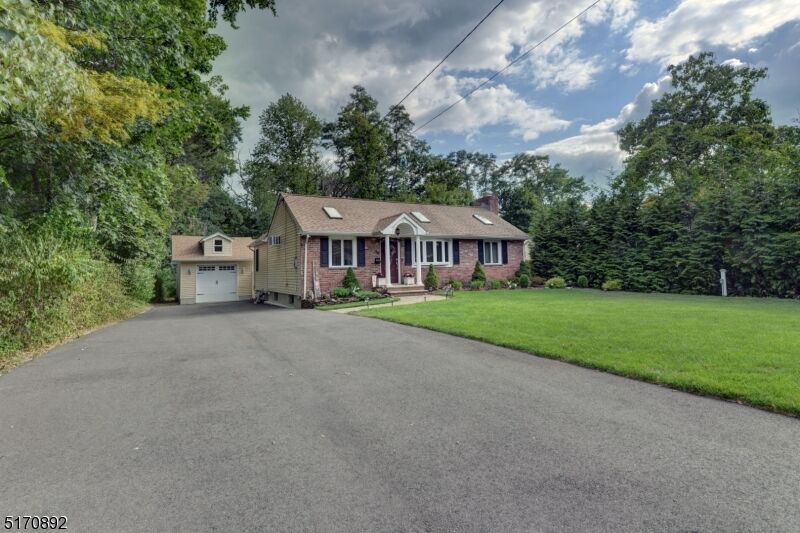 Property Photo: 10 Cedar Rd NJ 07444