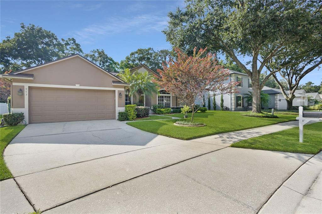 Property Photo: 943 Moonluster Drive FL 32707