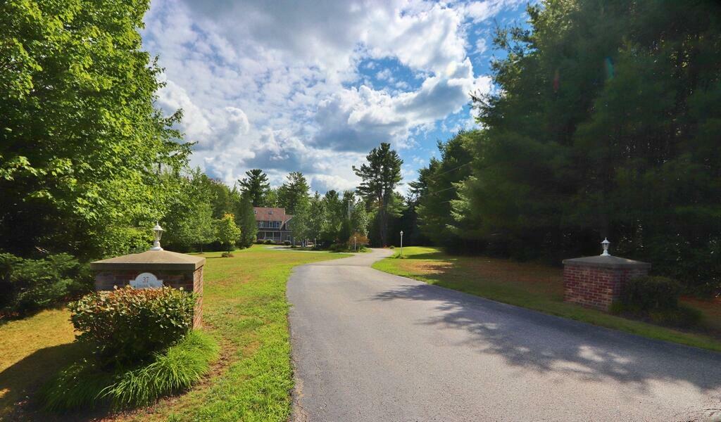 Property Photo: 37 Jillian Way ME 04401