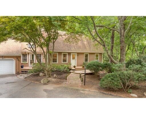 Property Photo:  85 Howe St  MA 01721 