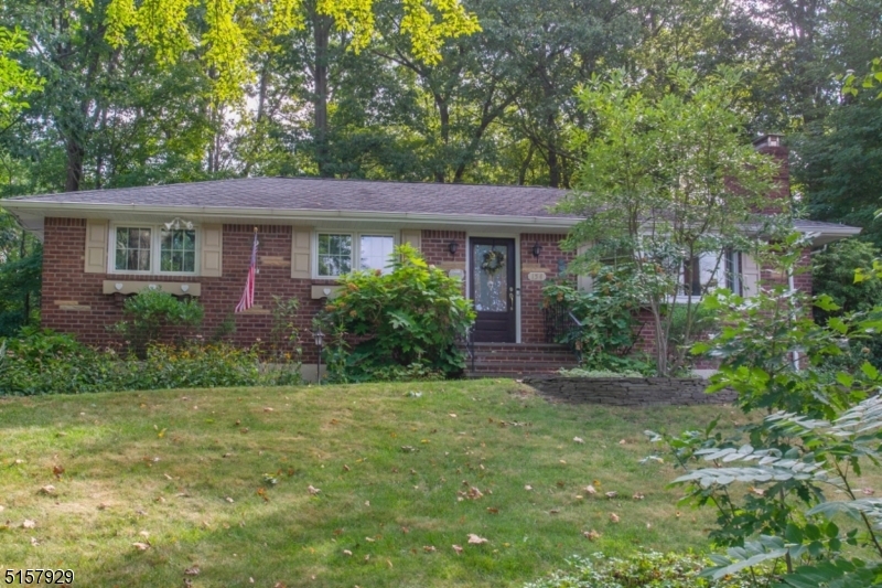 154 High Crest Dr  West Milford Twp. NJ 07480 photo