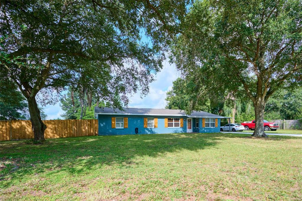 Property Photo:  2825 Nursery Road  FL 33859 