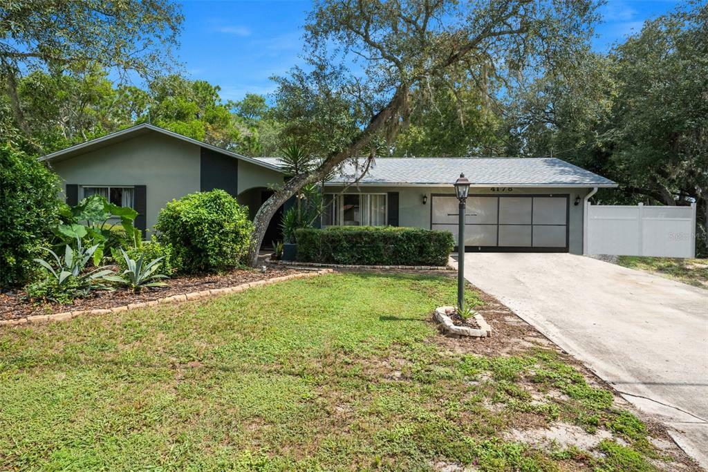 Property Photo:  4178 Ramona Drive  FL 34606 