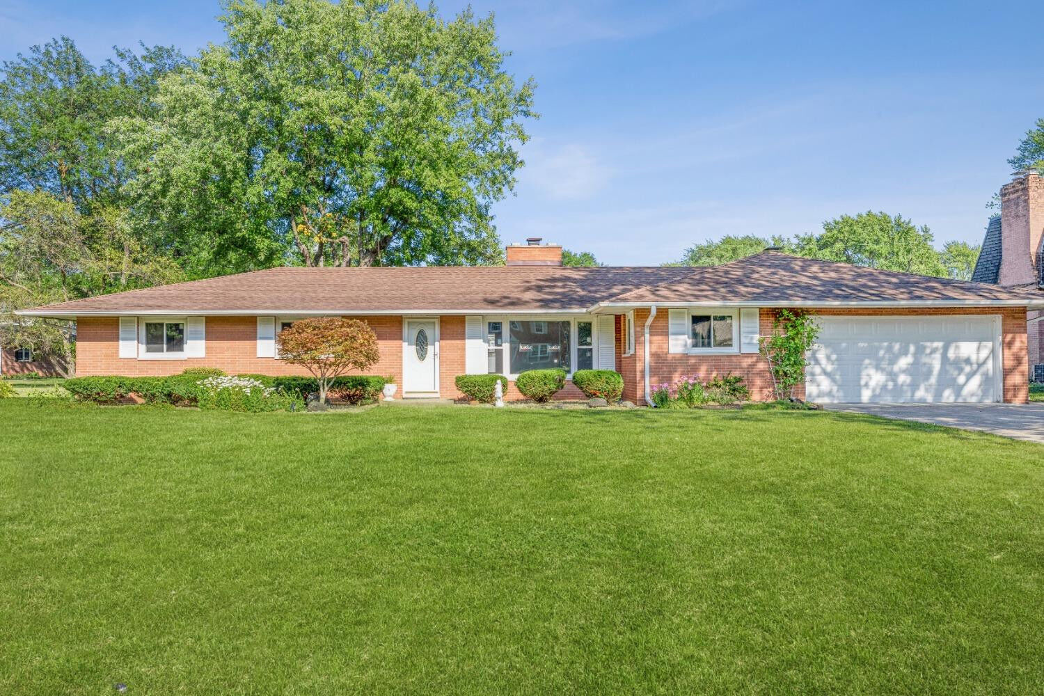 Property Photo: 6337 Garfield Street IN 46410