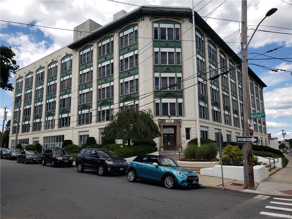 Property Photo: 1 Landmark Square 124 NY 10573