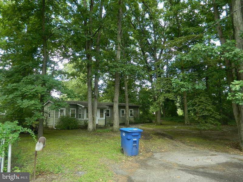 2211 Oak Avenue  Hainesport NJ 08036 photo