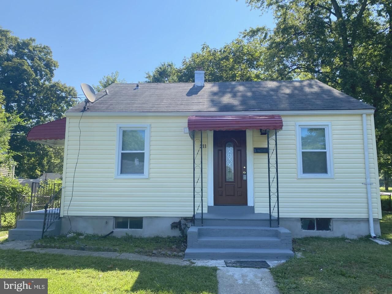 Property Photo:  211 Darlington Avenue  MD 21001 