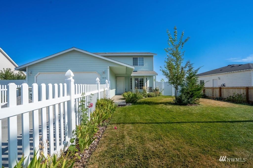 1013 W Windrose Drive  Moses Lake WA 98837 photo