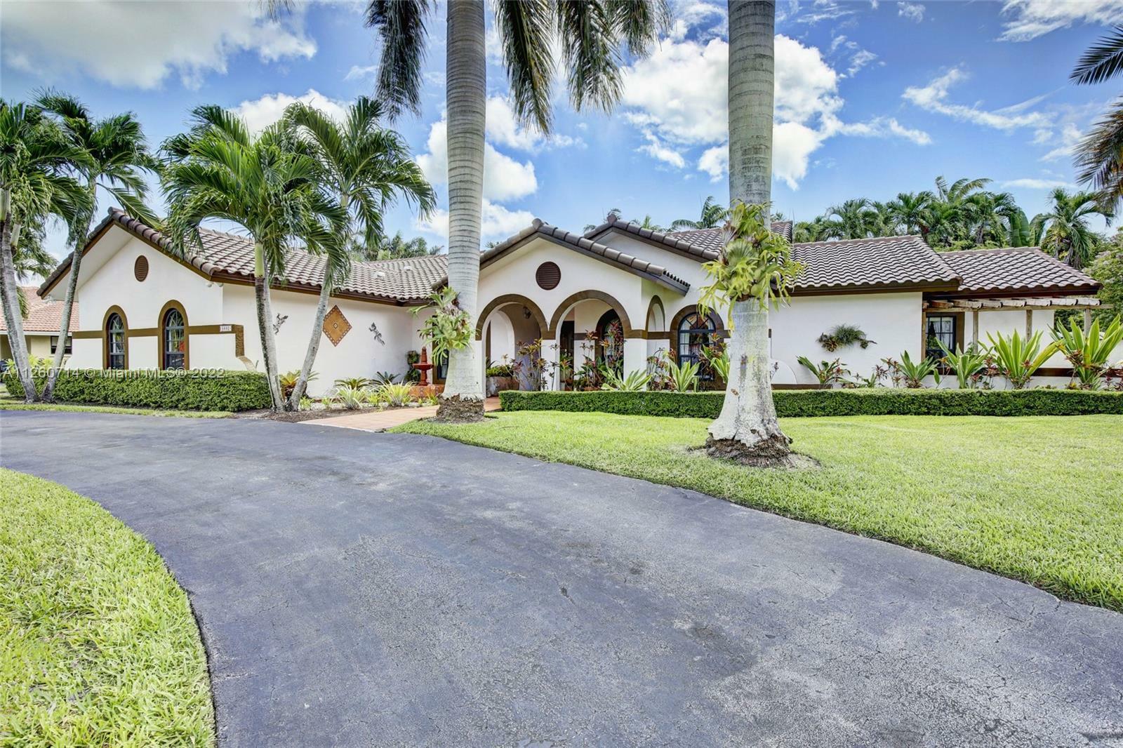 Property Photo: 9882 SW 147th St FL 33176