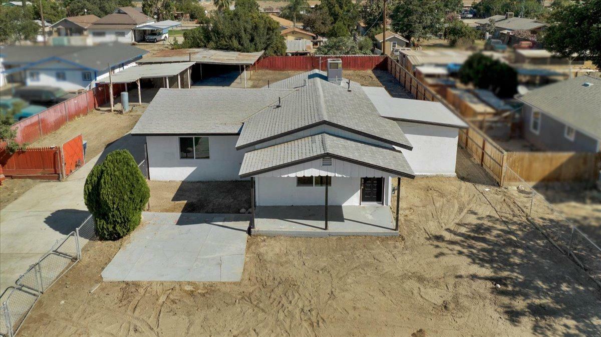 Property Photo:  488 E Central Avenue  CA 93706 