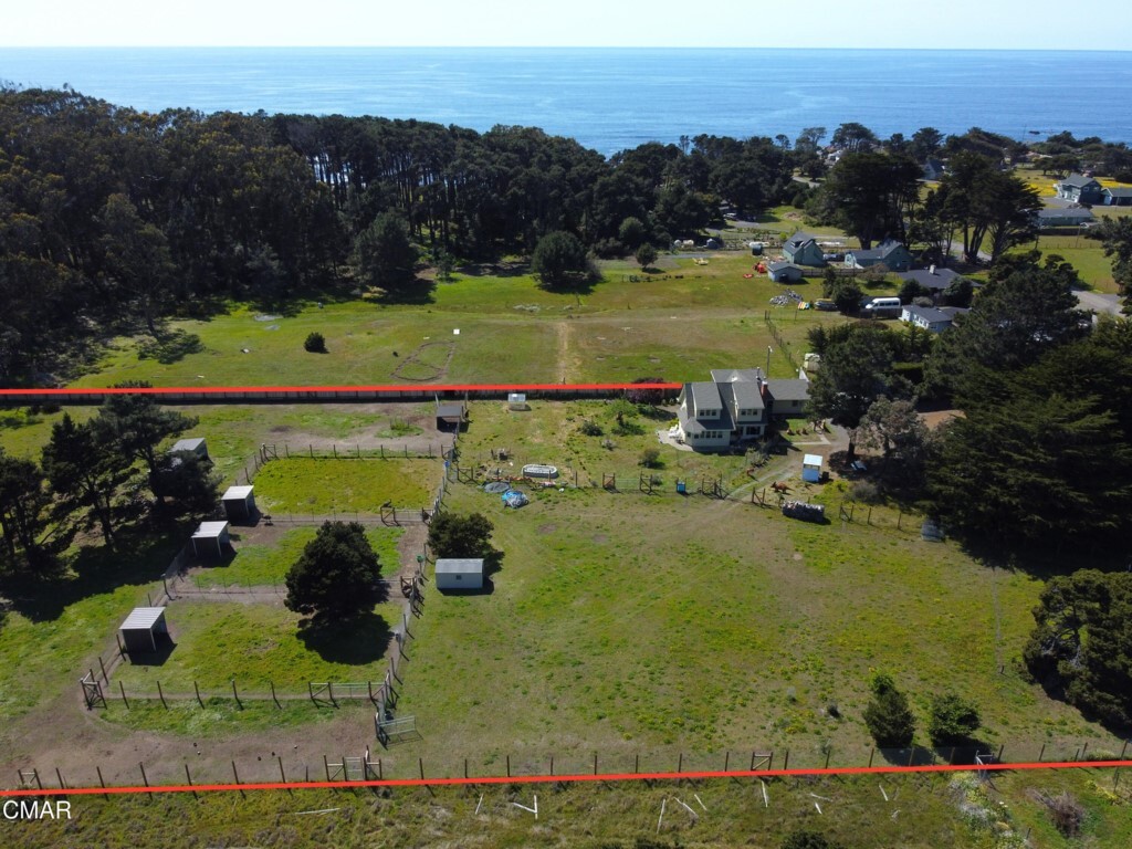 Property Photo: 33301 Pacific Way CA 95437