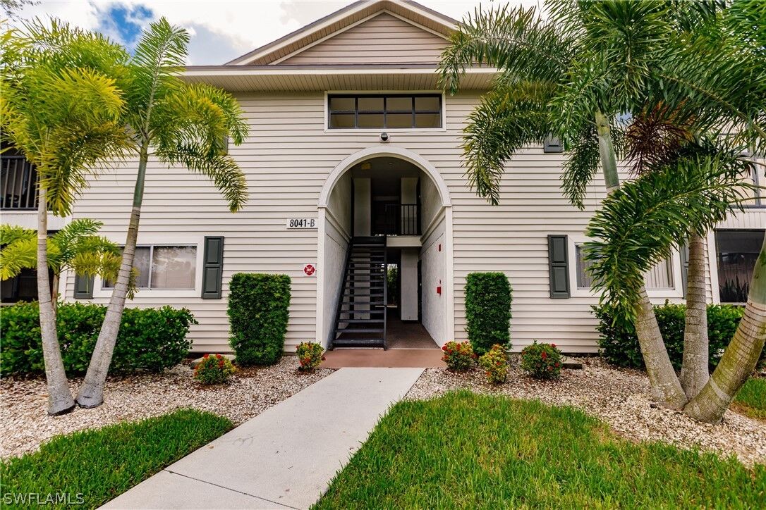 Property Photo:  8041 S Woods Circle 11  FL 33919 