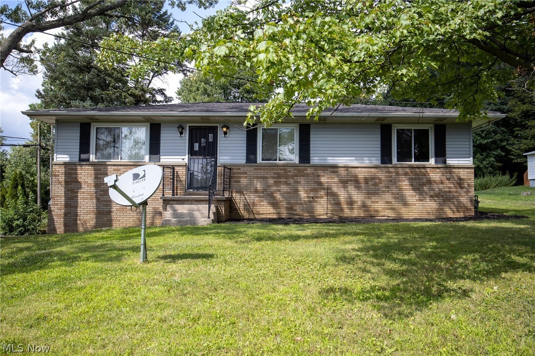 Property Photo: 785 Chaffin Road OH 44306