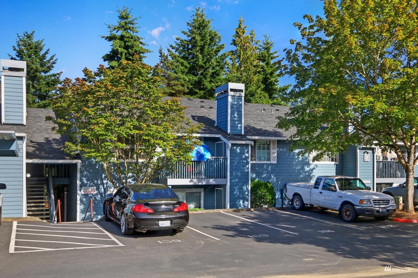 Property Photo: 16817 Larch Way E207 WA 98037