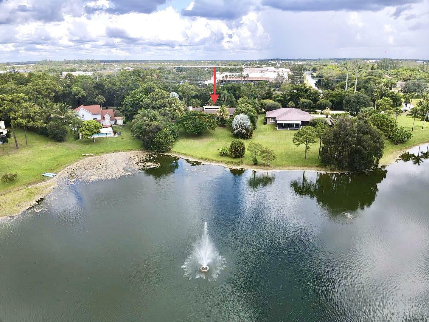 Property Photo: 464 Westwood Circle W FL 33411