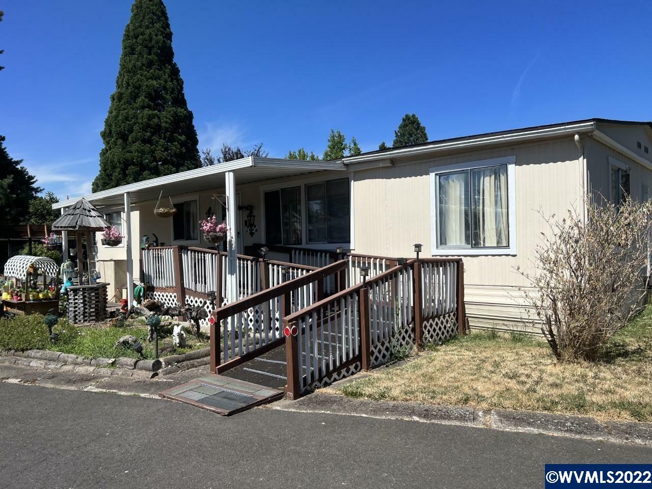Property Photo: 4915 Swegle (#5) Rd NE 5 OR 97301
