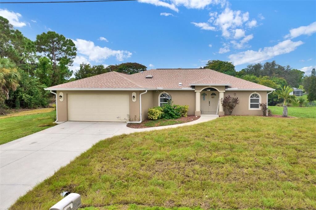 Property Photo:  7459 Regina Drive  FL 34224