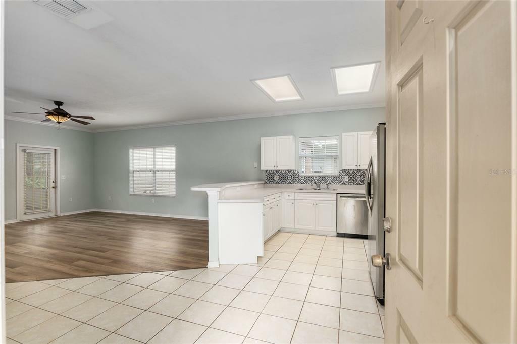 Property Photo:  4809 NW 77th Road  FL 32653 