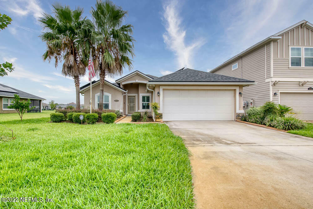 Property Photo:  16055 Dowing Creek Drive  FL 32218 