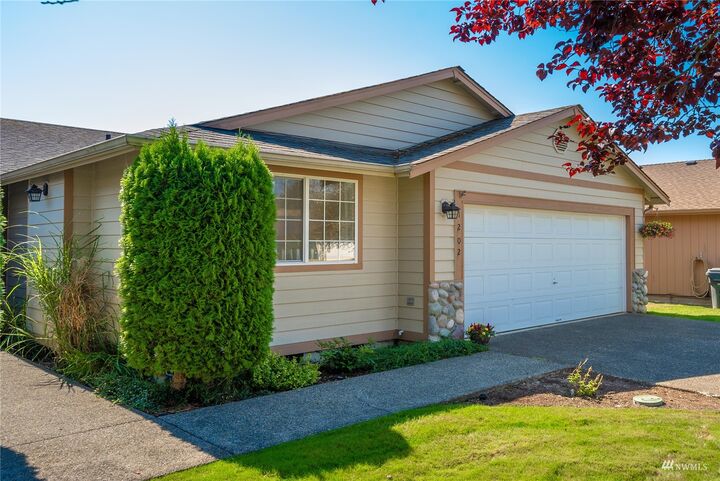 Property Photo:  1202 184th Street Ct E  WA 98387 