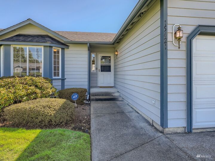 Property Photo:  15421 8th Avenue Ct E  WA 98445 