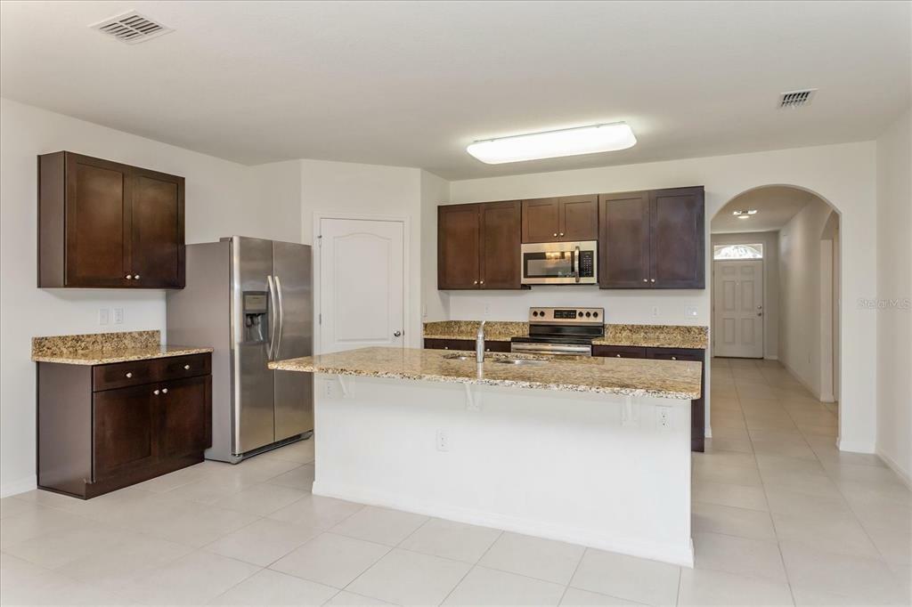 Property Photo:  2801 Derby Drive  FL 32738 