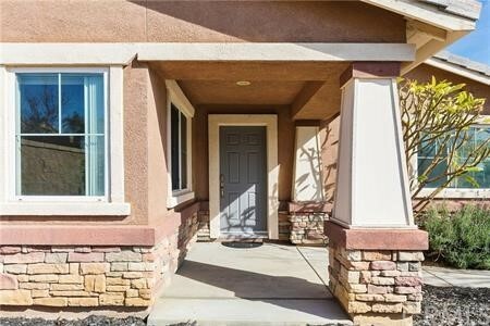 Property Photo:  53210 Iceberg Street  CA 92532 