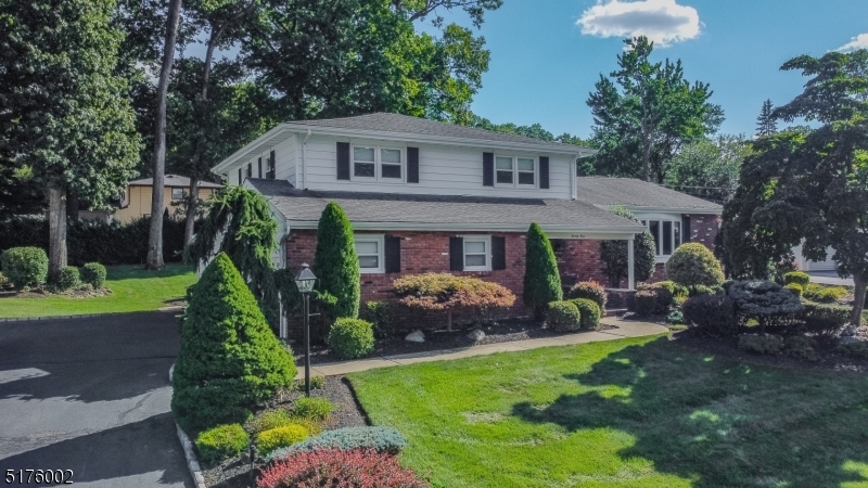 Property Photo: 21 Eleron Pl NJ 07470