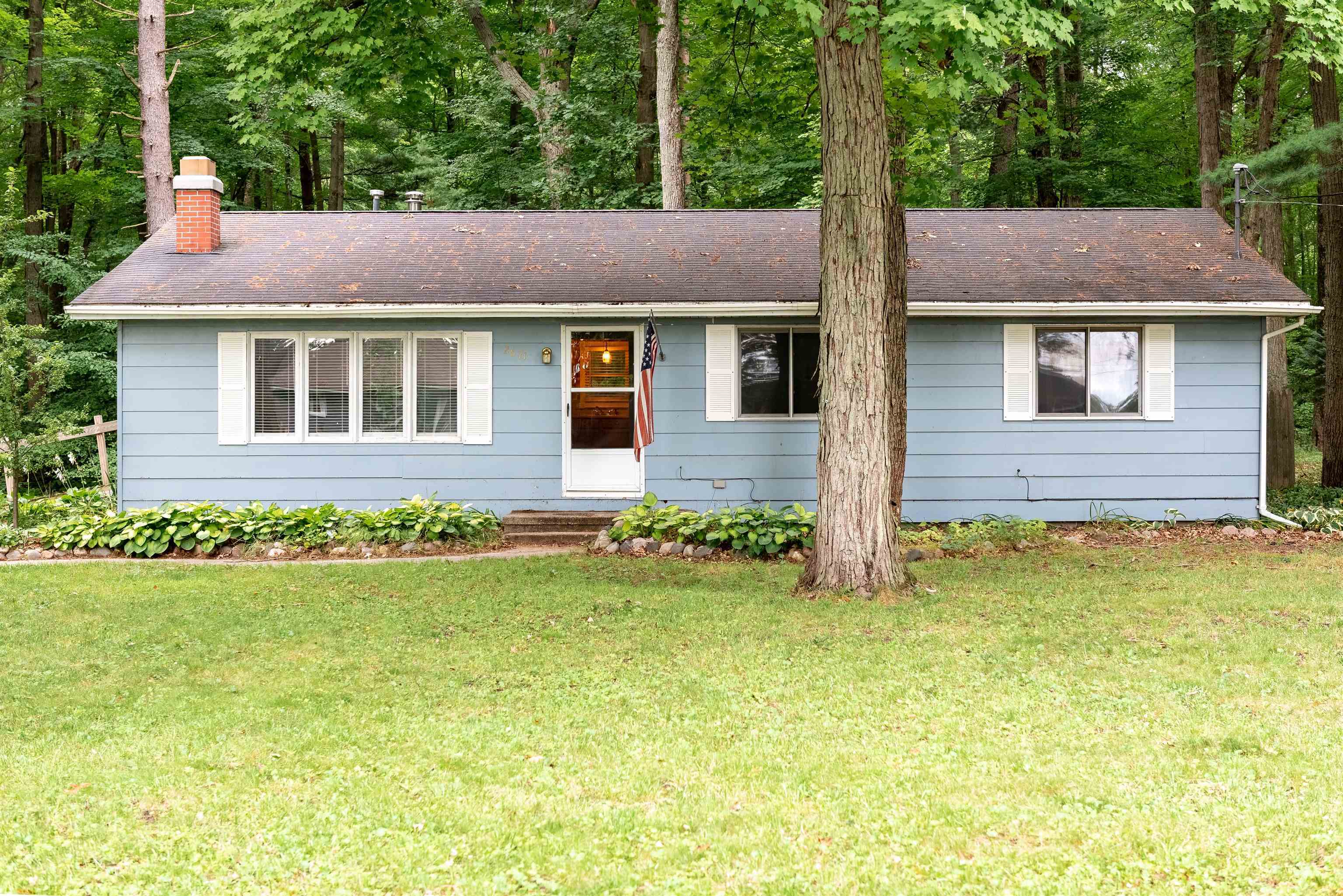 Property Photo:  2671 N Peterson Drive  MI 48657 