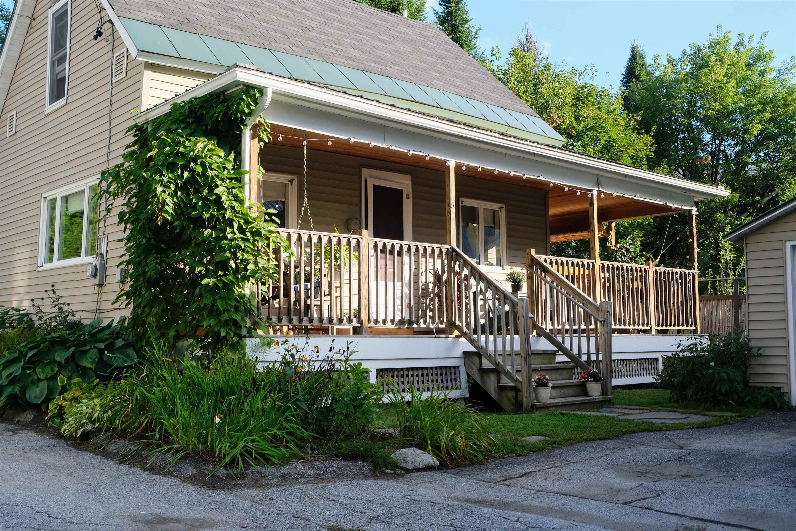 Property Photo: 5 Peck Place VT 05602